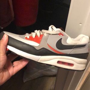 Both Nike women size 10